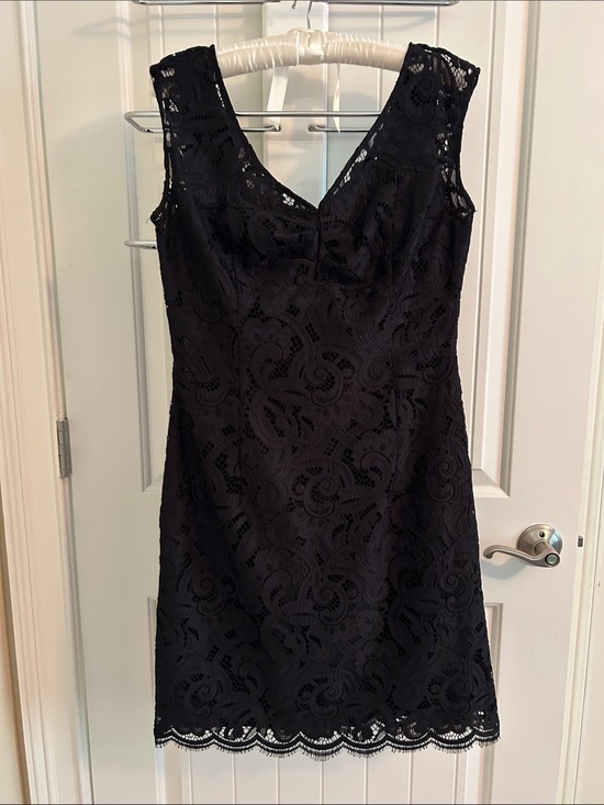 Lilly Pulitzer Dresses & Skirts - Lilly Pulitzer Black Lace Sleeveless Mini Dress